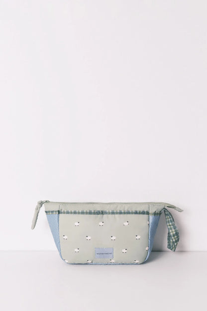 Women Secret_Green_Medium Zippered Sheep Zip Fastening Vanity Case_4842035_21_04