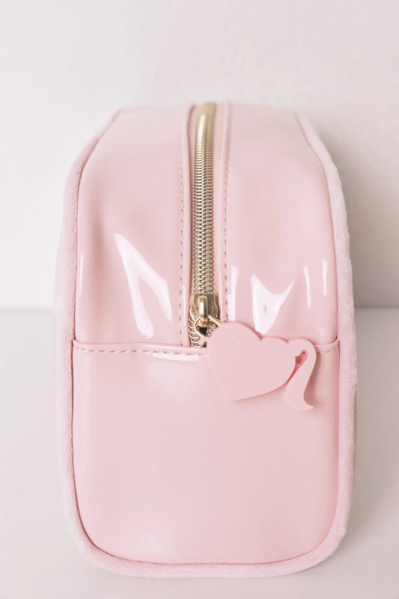 Women Secret_Pink_Large Pink Vanity Case Leather Toiletry Bag_4842047_73_04