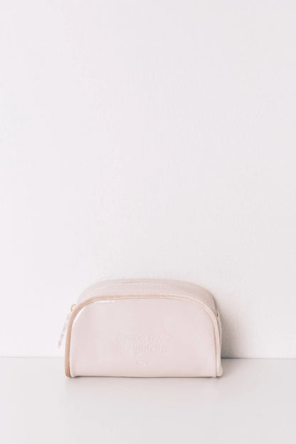 Women Secret_Pink_Small White Patent Leather Toiletry Vanity Case_4842048_72_01