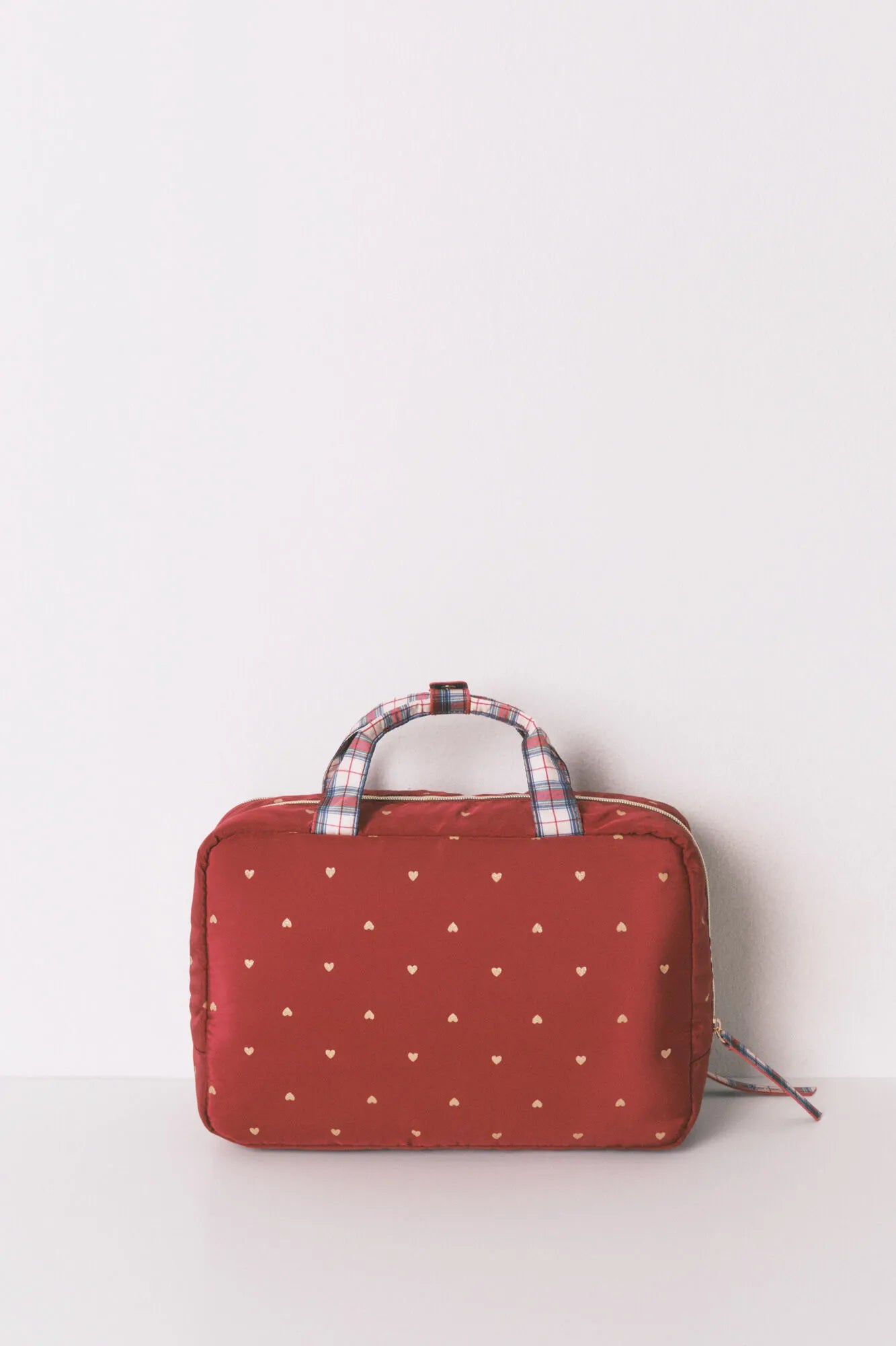 Women Secret_Red_Large Red Nylon Vanity Case with Heart Print_4842057_61_04