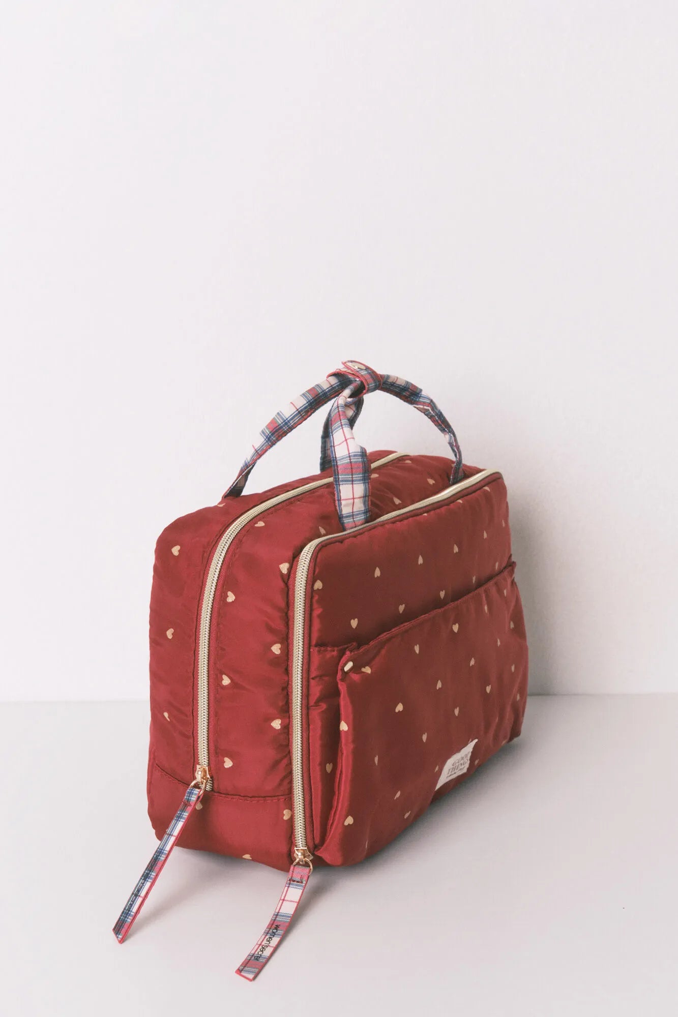 Women Secret_Red_Large Red Nylon Vanity Case with Heart Print_4842057_61_06