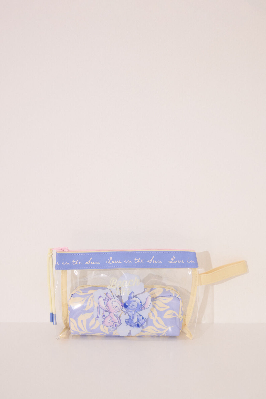 Women Secret_Pack of 2 Lilo & Stitch Toiletry Bags_4842928_19_01