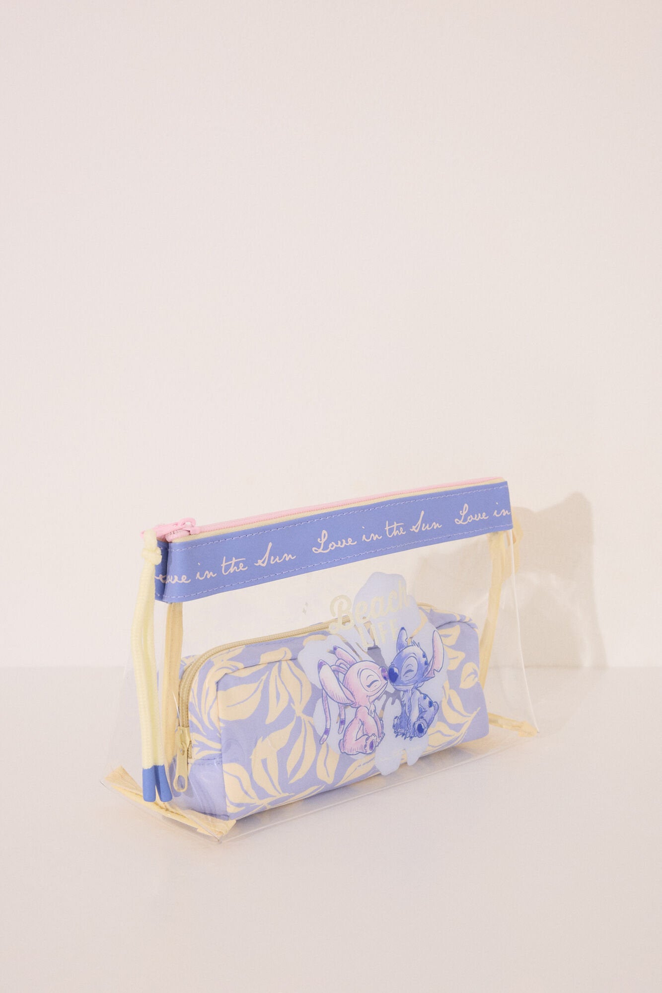 Women Secret_Pack of 2 Lilo &amp; Stitch Toiletry Bags_4842928_19_03