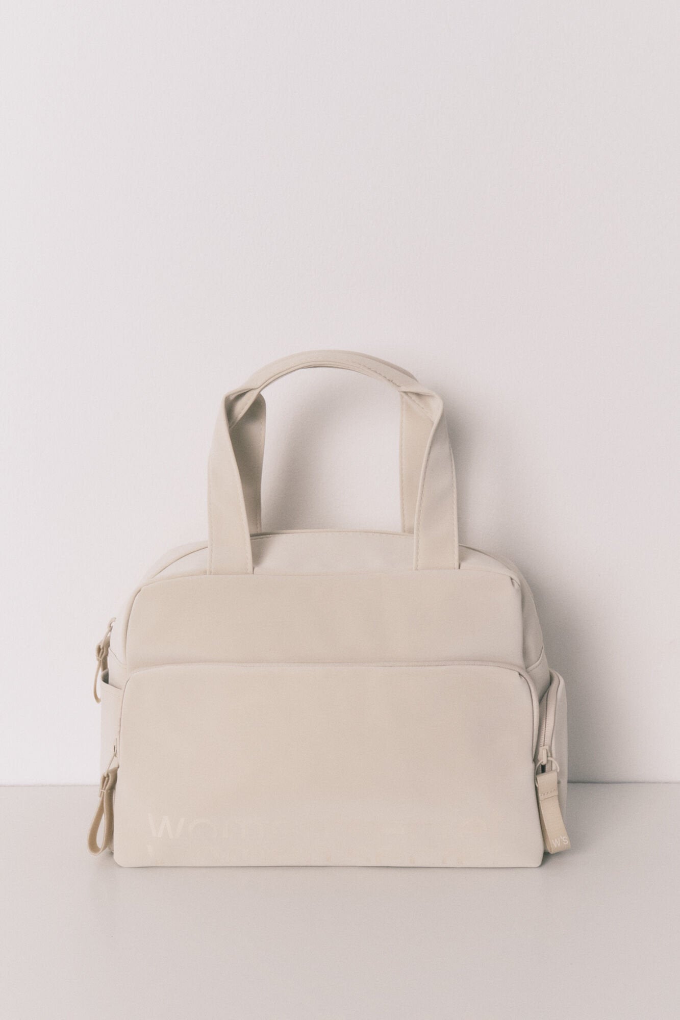 Women Secret_Large Ivory Rubber Vanity Case_4842934_96_01