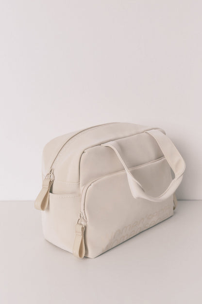 Women Secret_Large Ivory Rubber Vanity Case_4842934_96_05