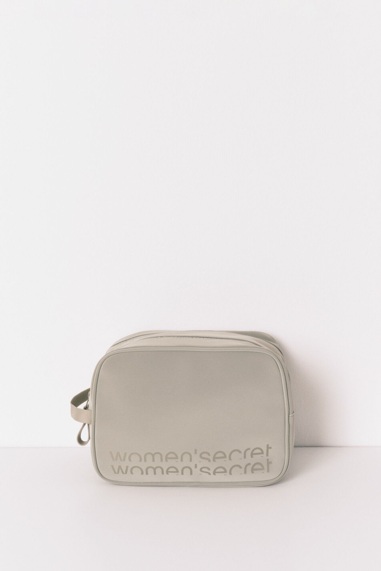 Women Secret_Large Rubber Khaki Vanity Case_4842935_91_01