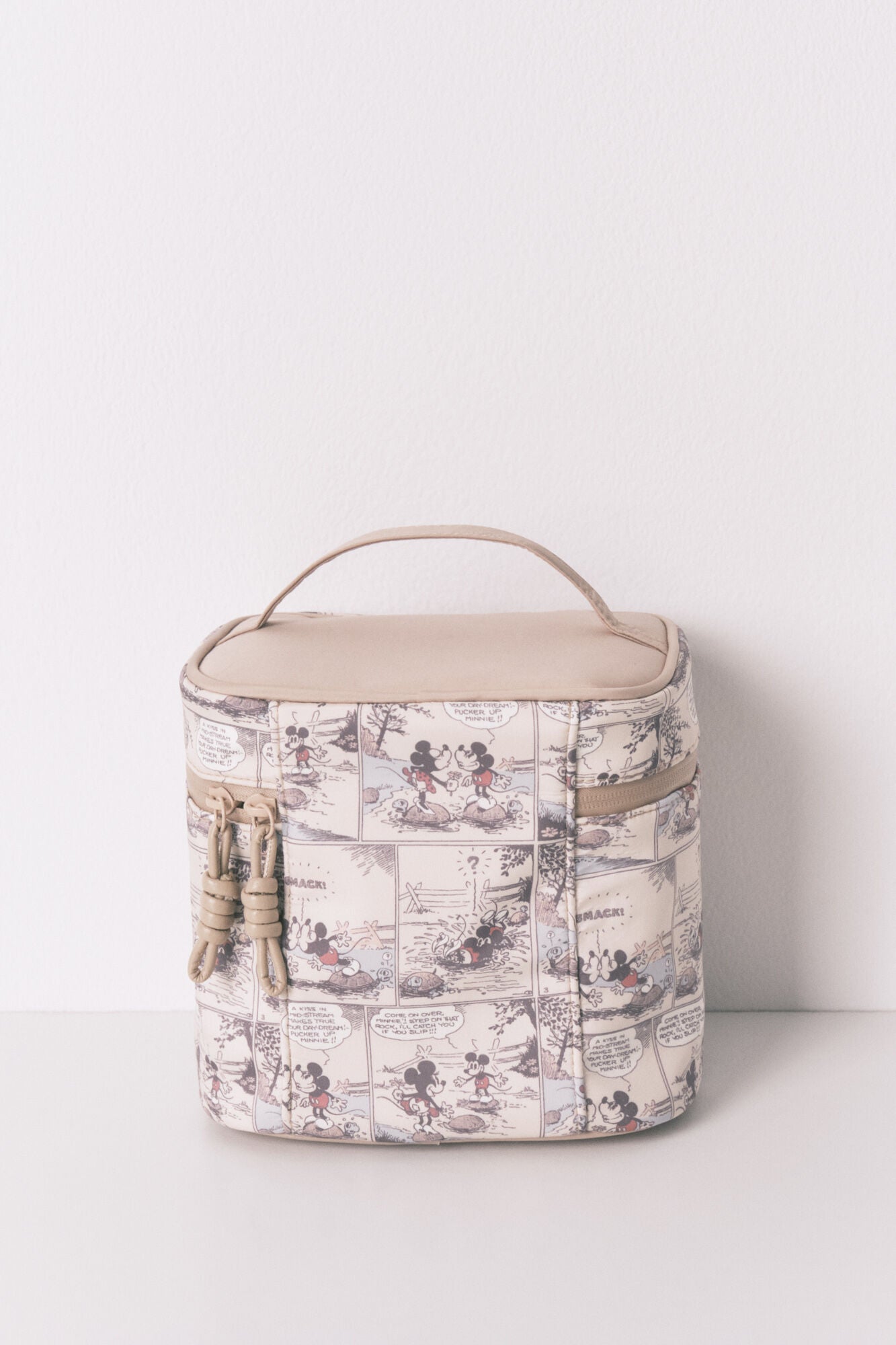 Women Secret_Multicoloured_Mickey Mouse Medium Nylon Vanity Case_4842951_98_03