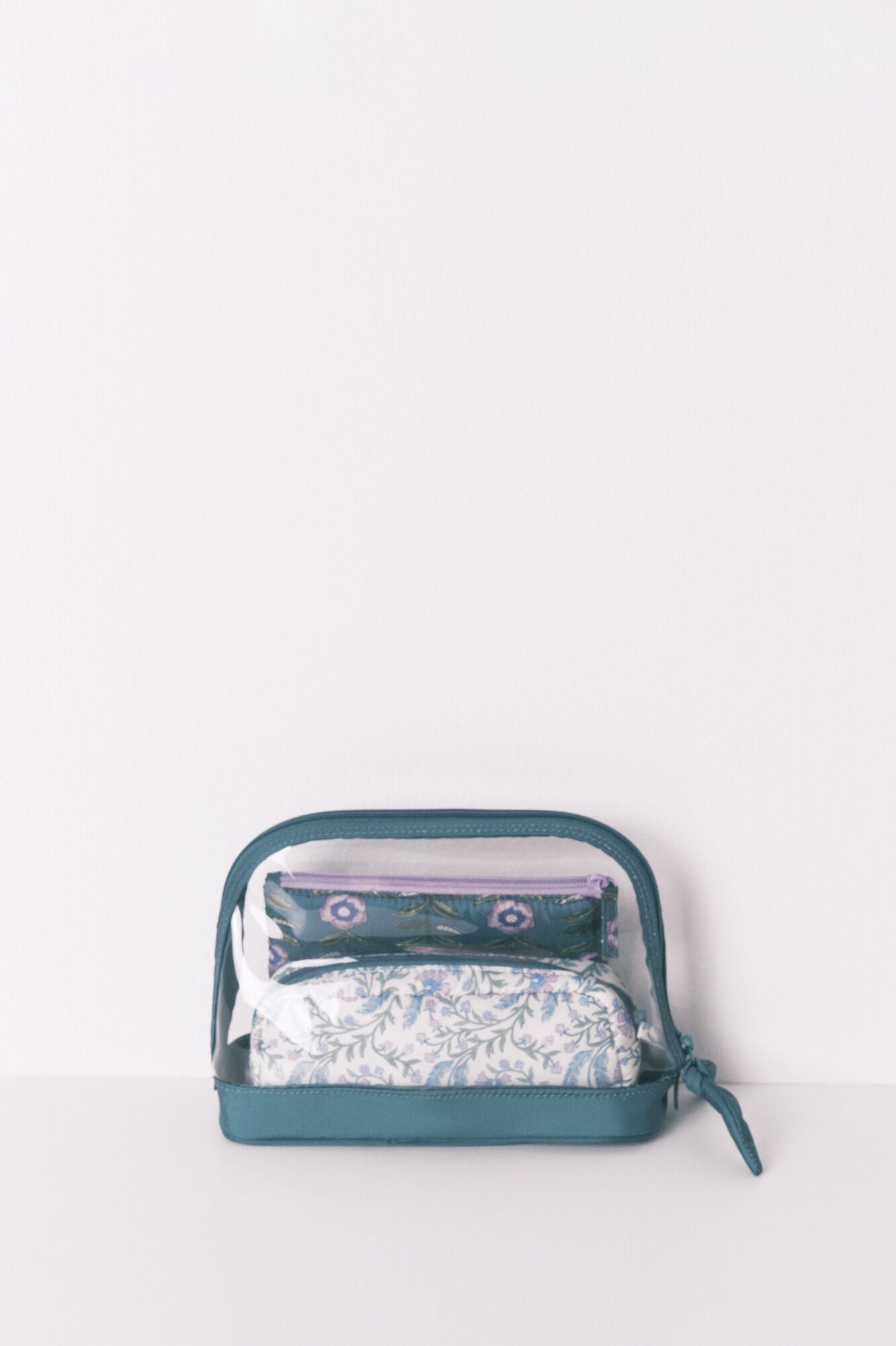 Women Secret_Green Print_Pack of 3 Green Printed Toiletry Bags_4842957_29_01