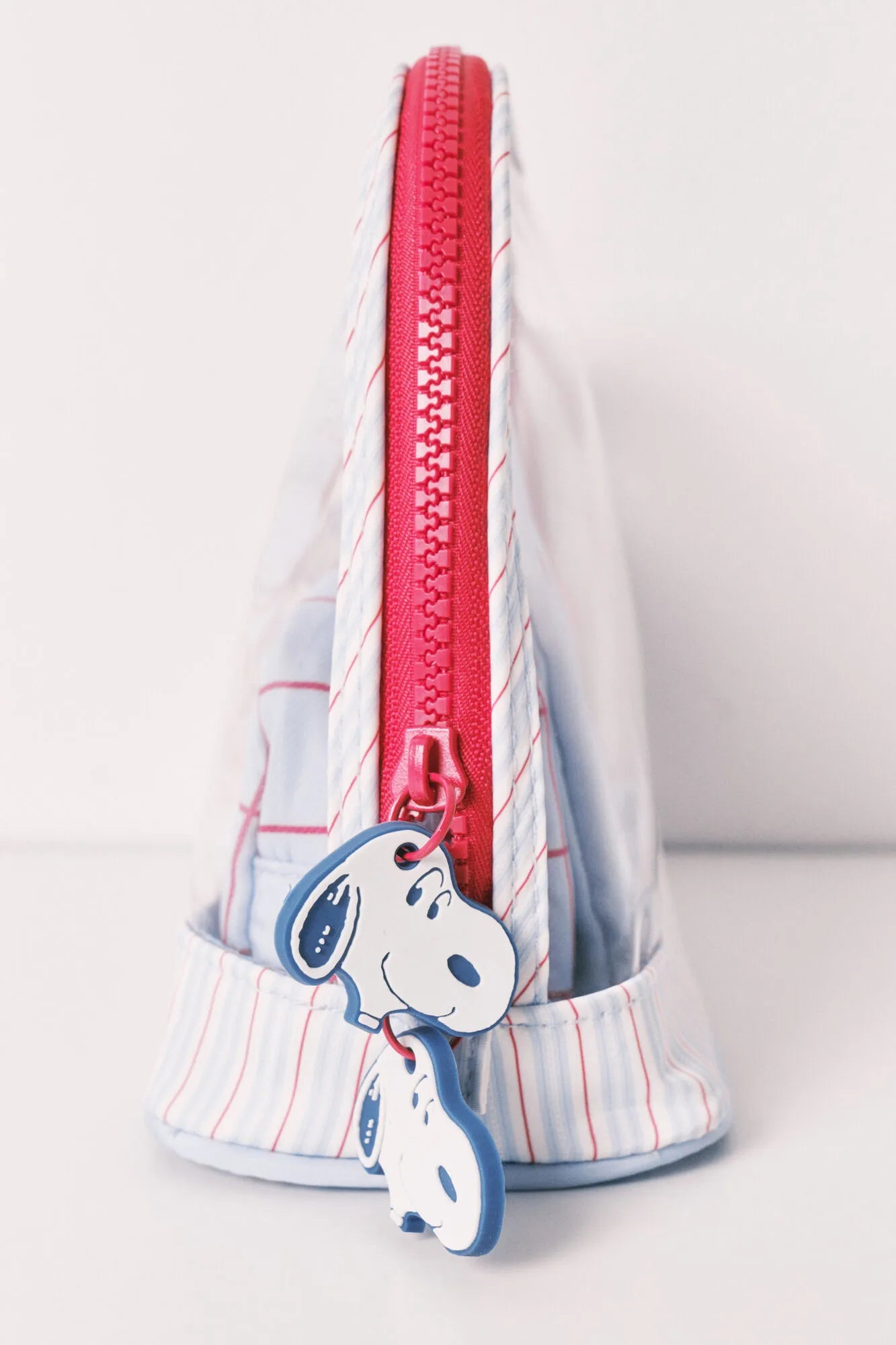 Women Secret Multicoloured Women Set of Vanity Cases Snoopy SKU: 4843012_98 Image 02
