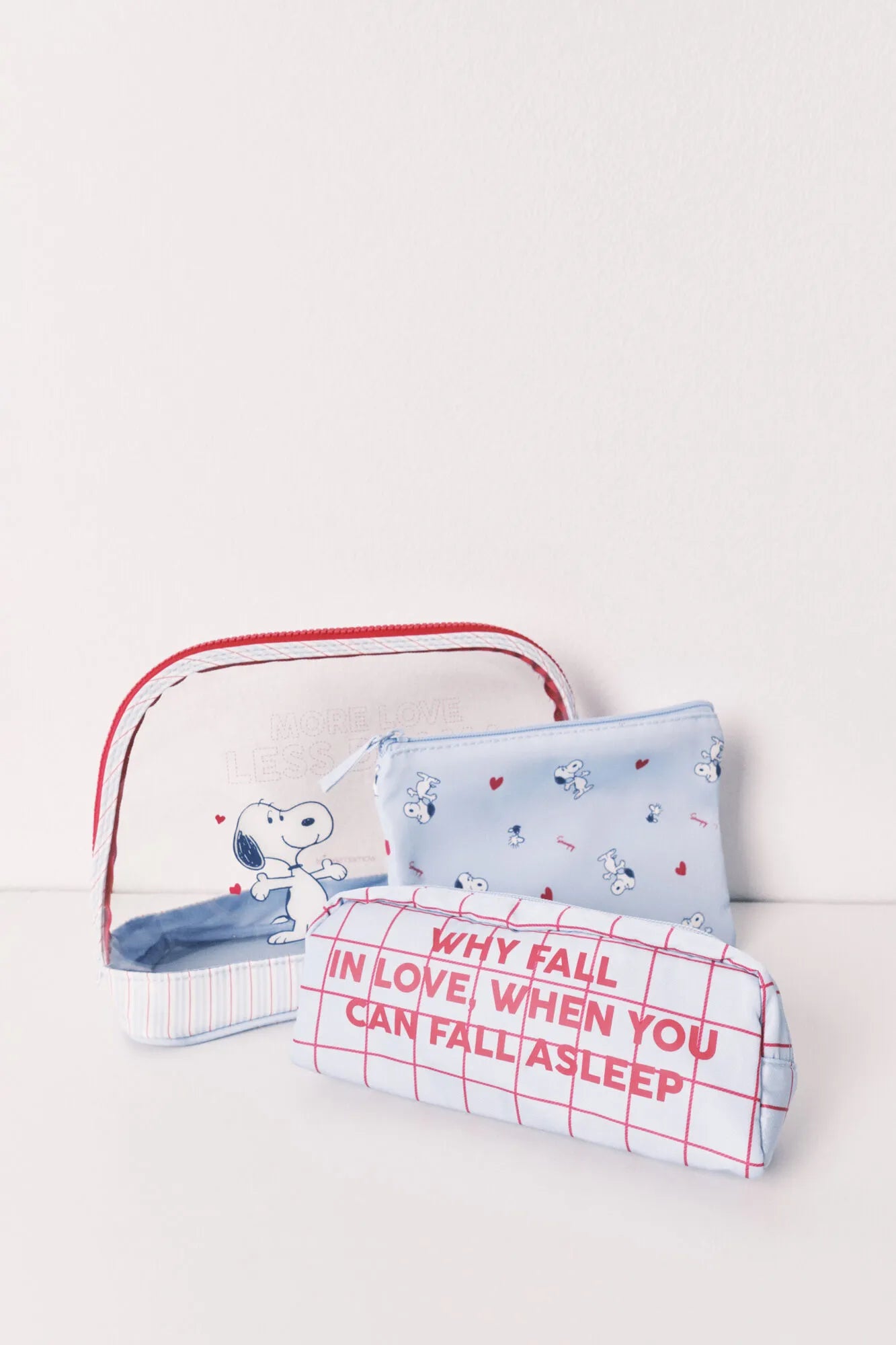 Women Secret Multicoloured Women Set of Vanity Cases Snoopy SKU: 4843012_98 Image 03