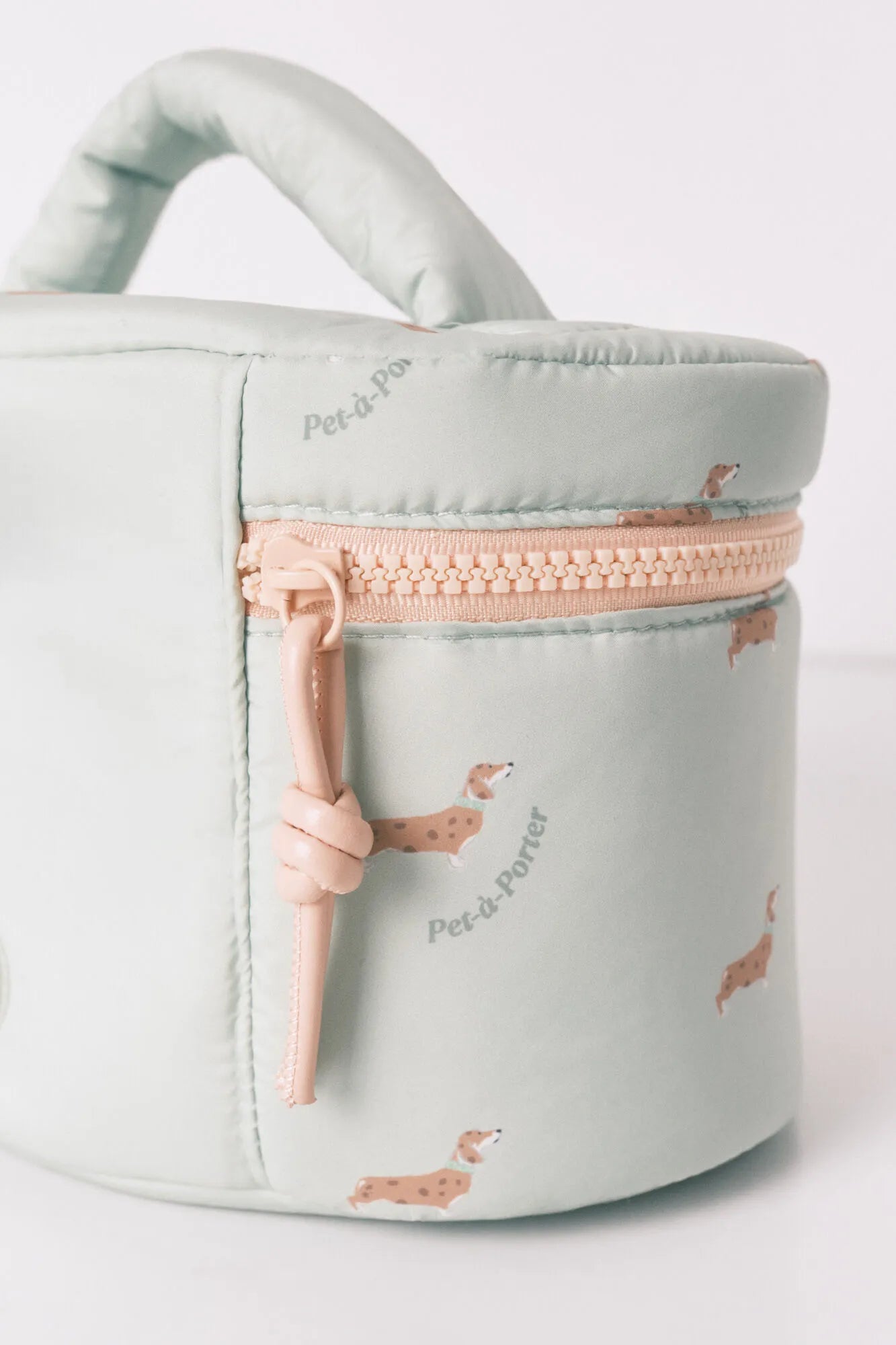 Women Secret_Green_Green Medium Dog Print Vanity Case_4843016_28_03