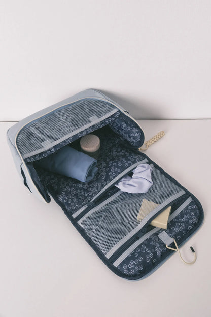 Women Secret_Medium Blue_Blue Large Floral Piping Vanity Case_4843019_12_02