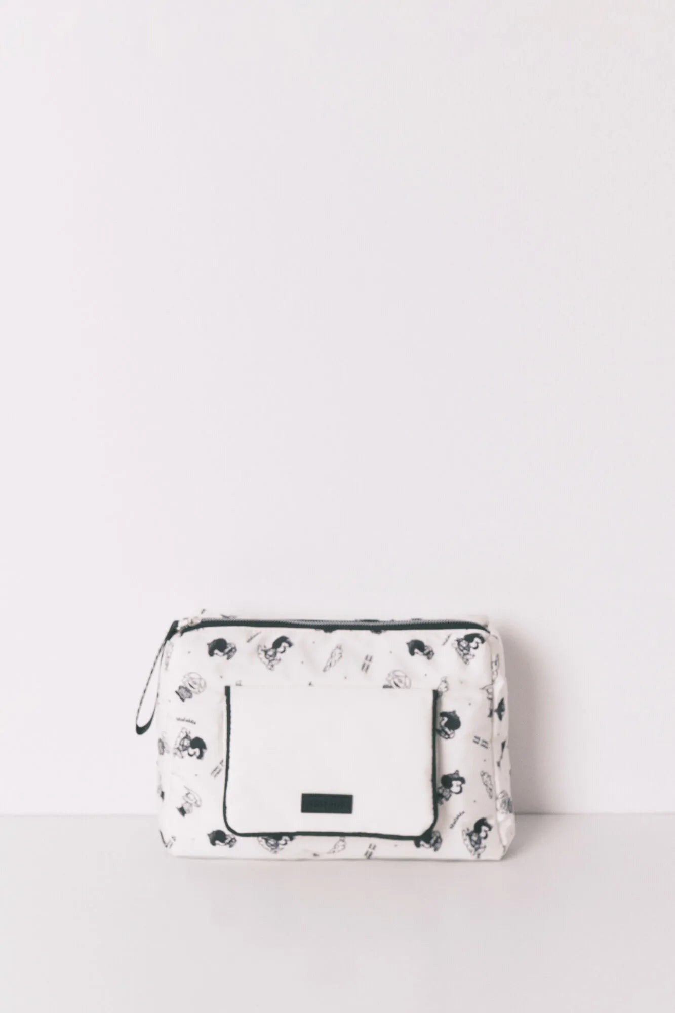 Women Secret_Ivory_White Nylon Large Vanity Case Mafalda_4843021_96_01