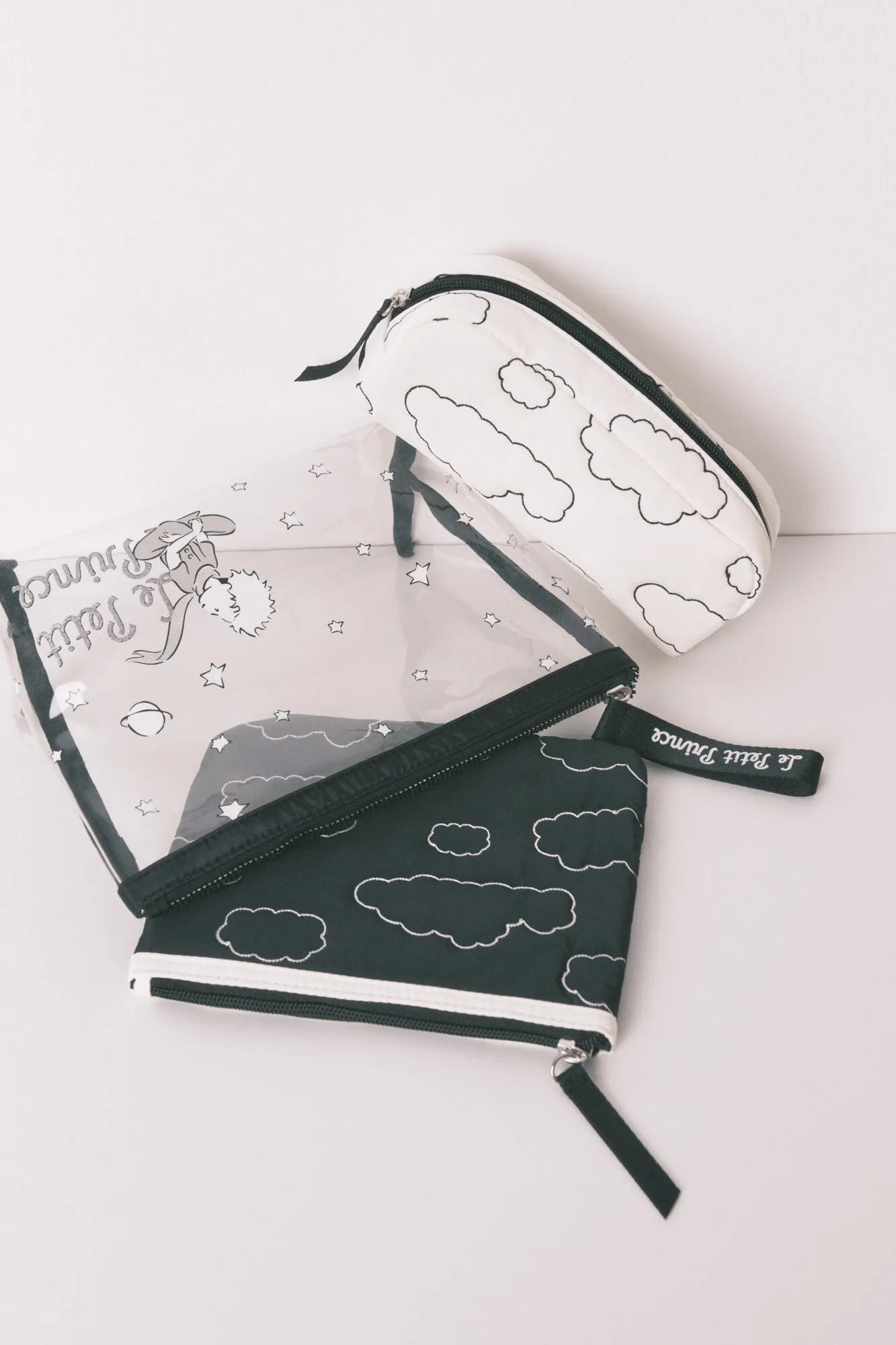 Women Secret_Black_3-Pack Vanity Cases El Principito_4843023_01_02