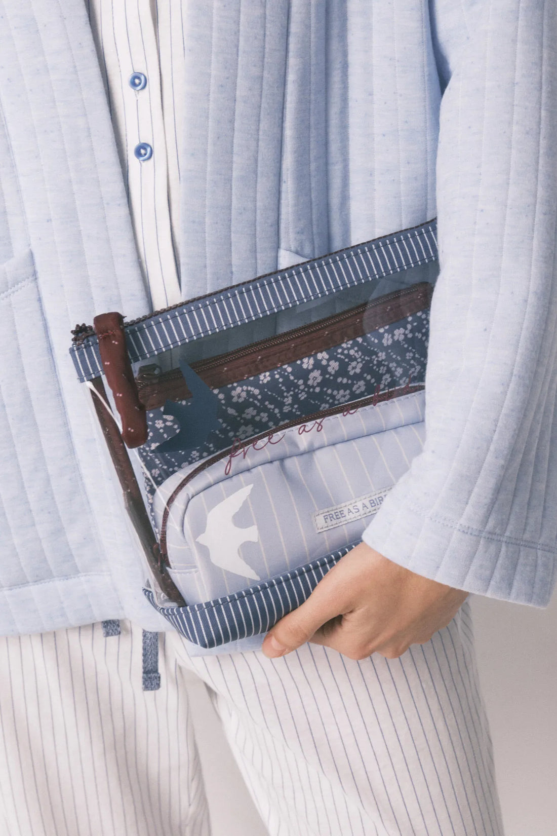 Women Secret_Blue Print_Pack of 3 Assorted Printed Vanity Cases_4843025_19_02