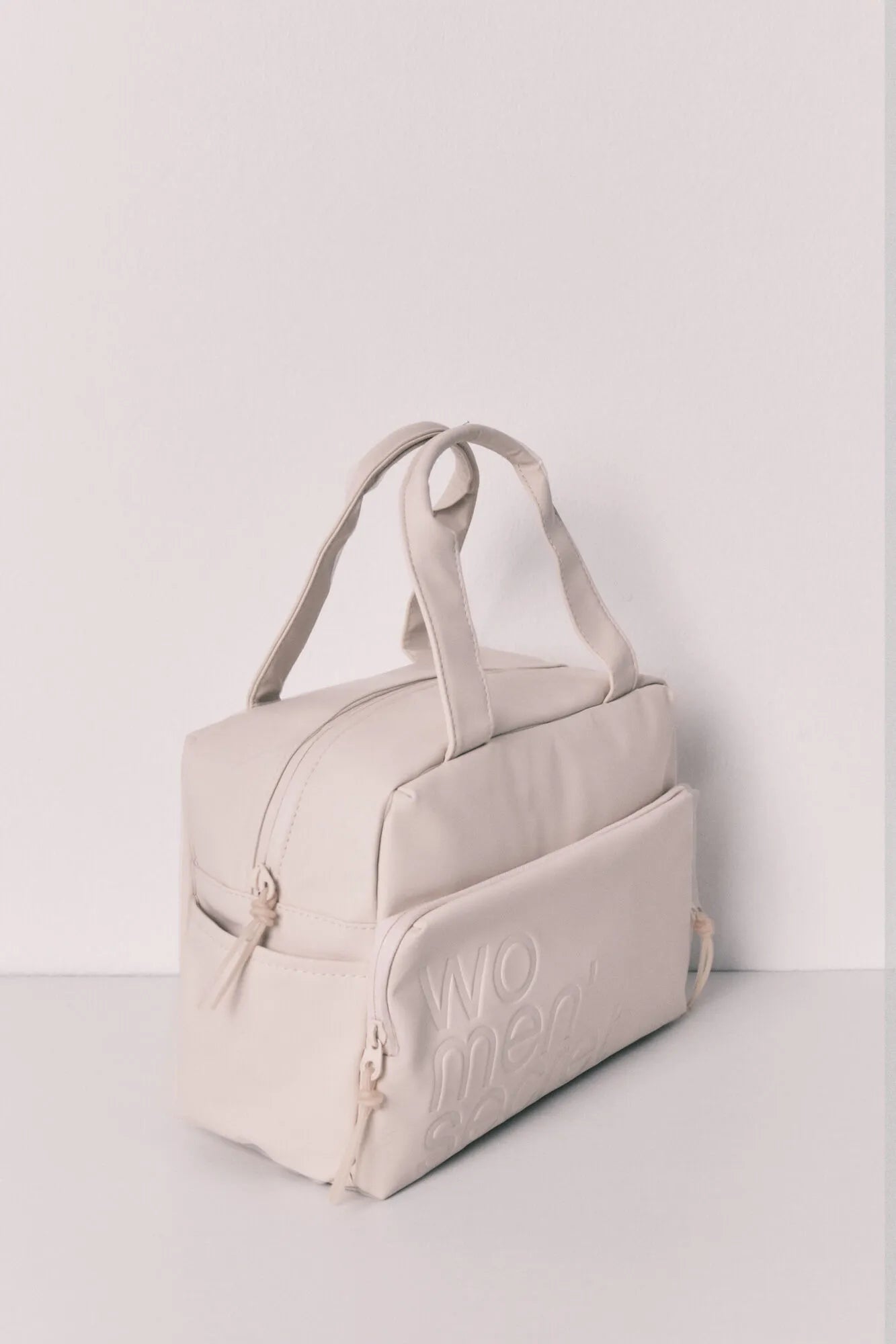 Women Secret_Ivory_White Large Travel Vanity Case_4843026_96_03