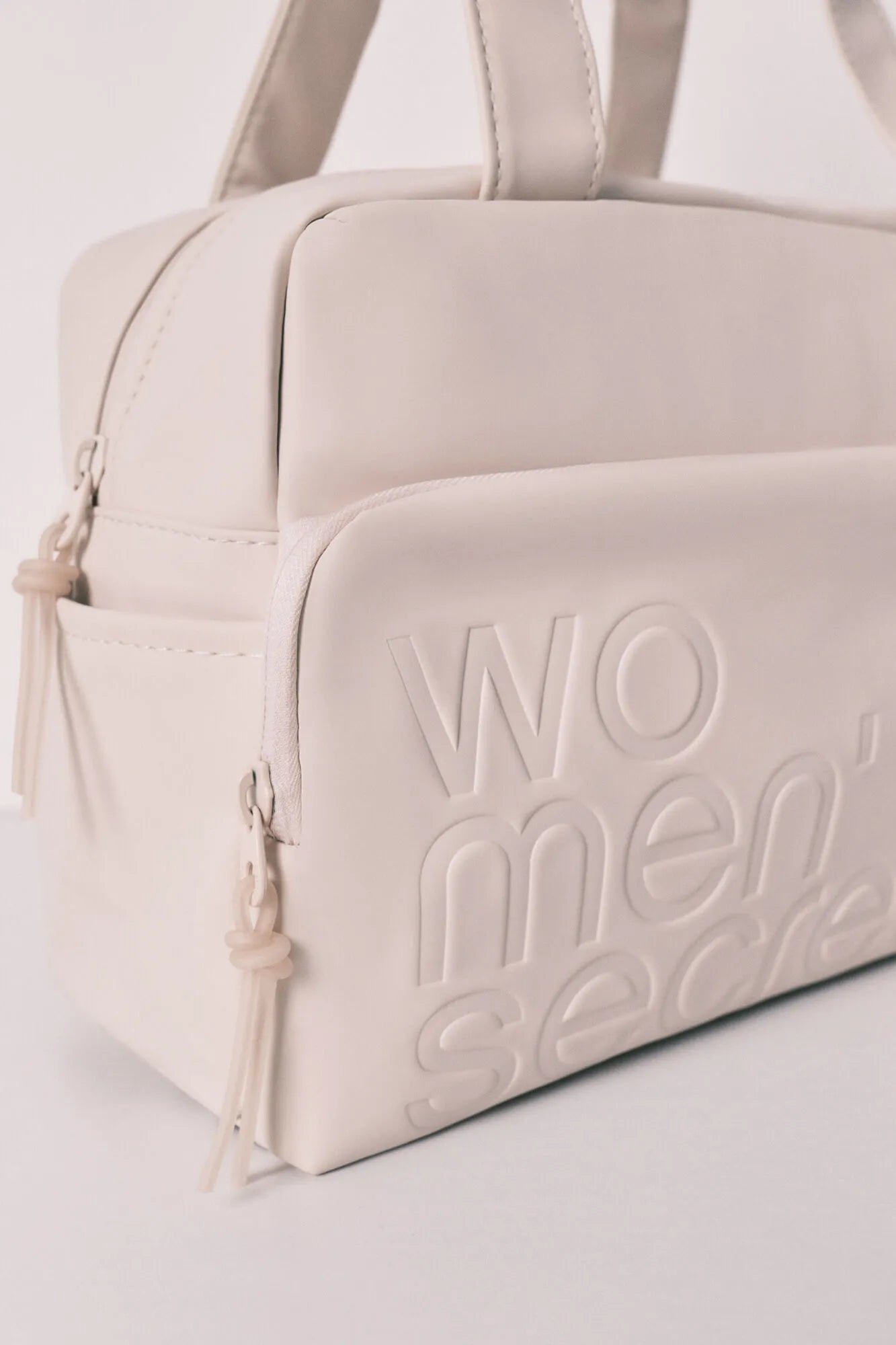 Women Secret_Ivory_White Large Travel Vanity Case_4843026_96_05