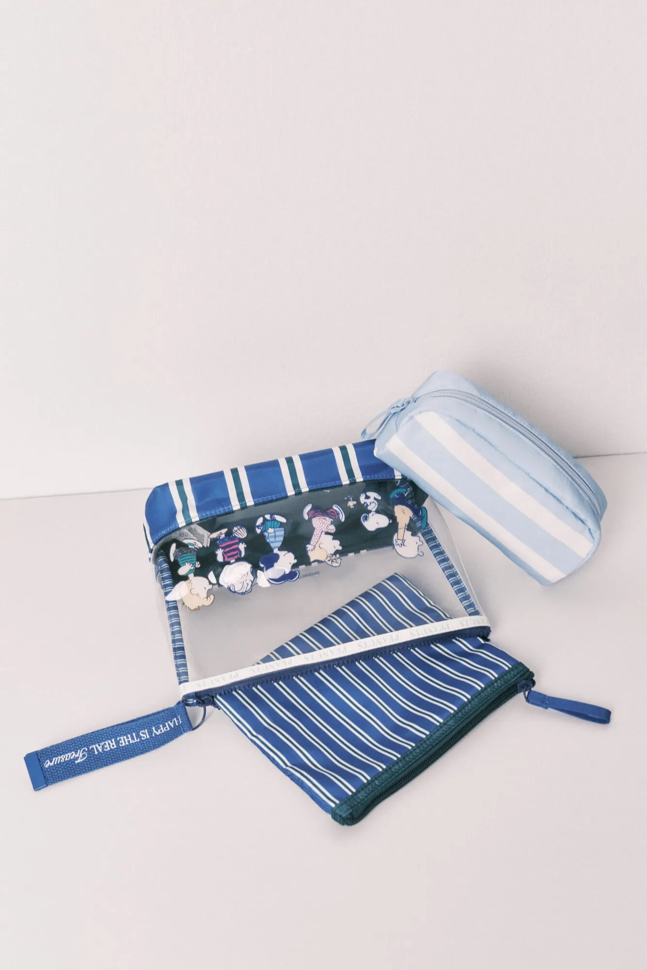 Women Secret Multicoloured Women 3-Pack Striped Vanity Cases Snoopy SKU: 4843053_98 Image 02