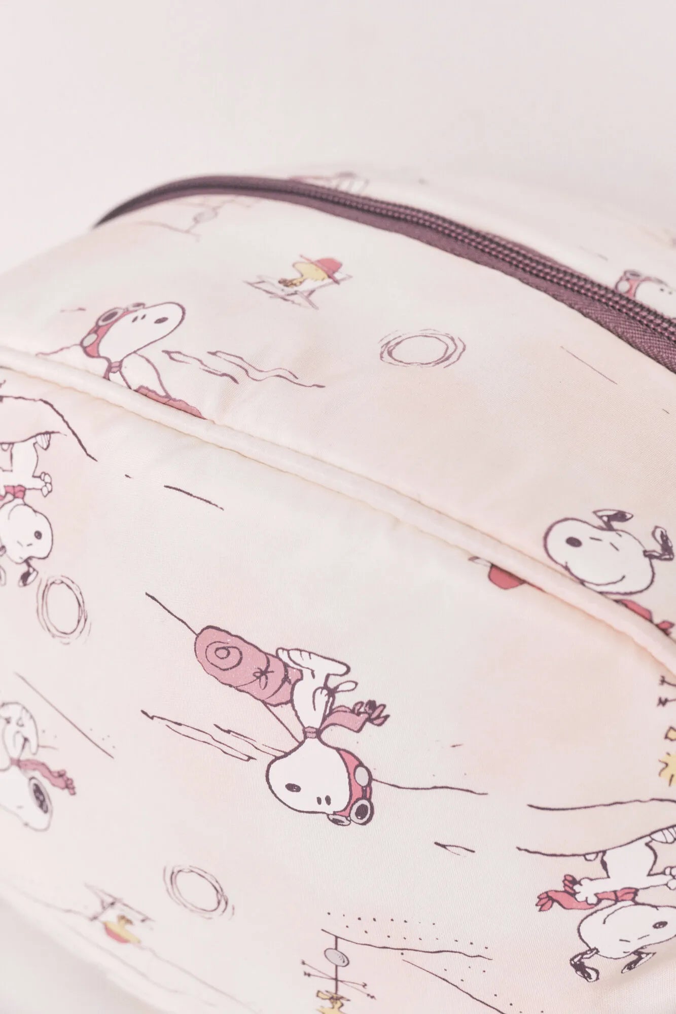 Women Secret Orange Women Pink Medium Vanity Case Snoopy SKU: 4843059_64 Image 02