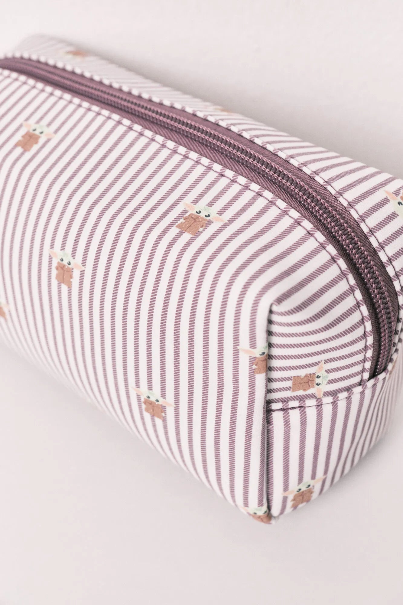 Women Secret Ivory Women Striped Vanity Case Baby Yoda SKU: 4843060_96 Image 01