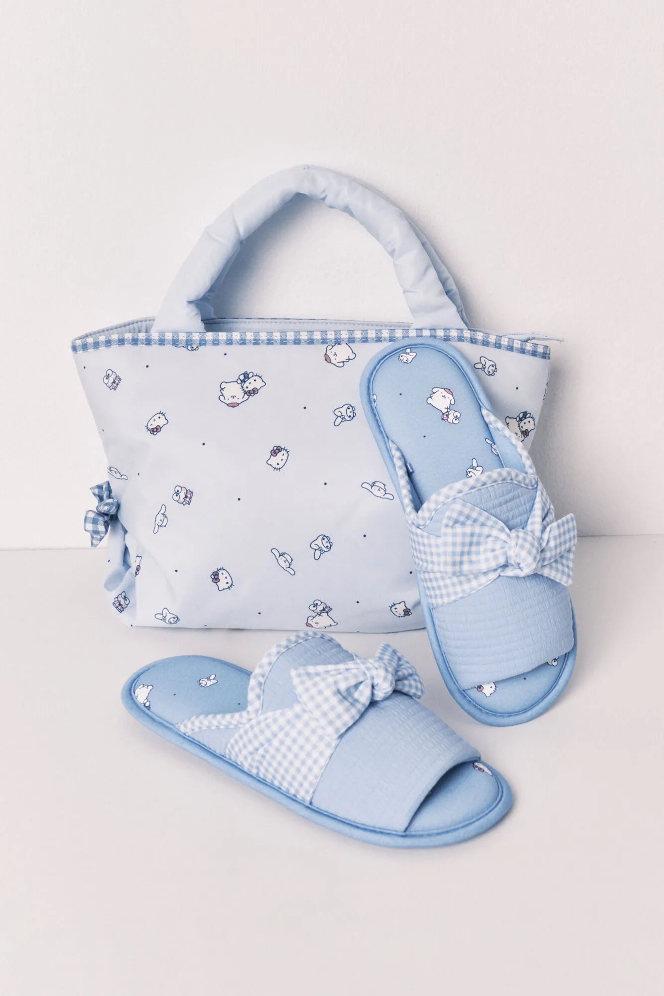 Women Secret Light Blue Women Bows Vanity Case Hello Kitty SKU: 4843062_18 Image 06