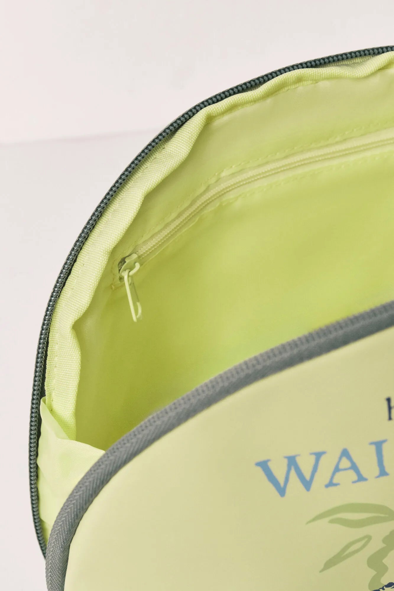 Women Secret Green Women Stitch Rubberised Medium Vanity Case SKU: 4843094_25 Image 03