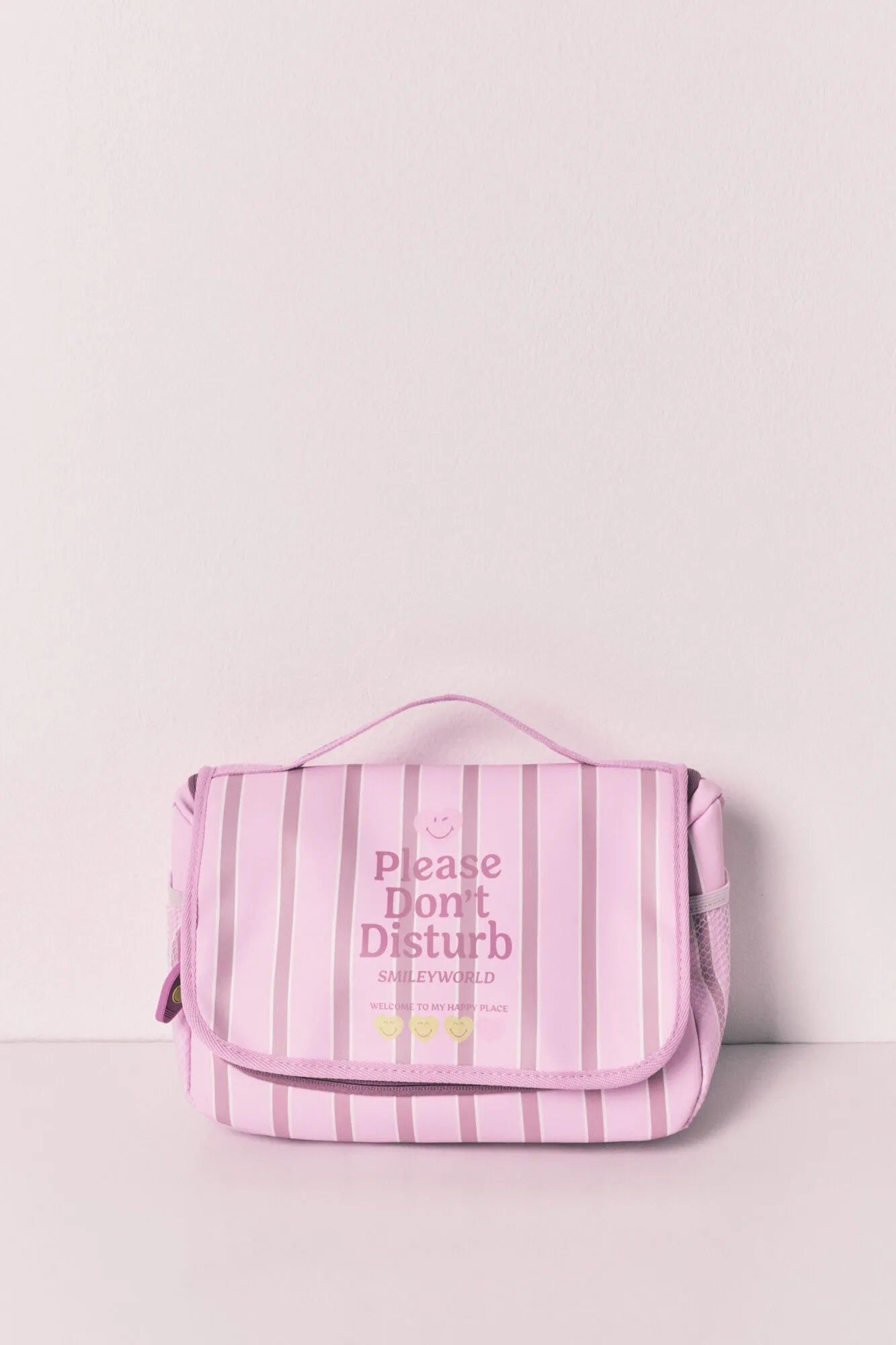 Women Secret Multicoloured Women Smileyworld¨ Hanging Vanity Case SKU: 4843095_98 Image 01