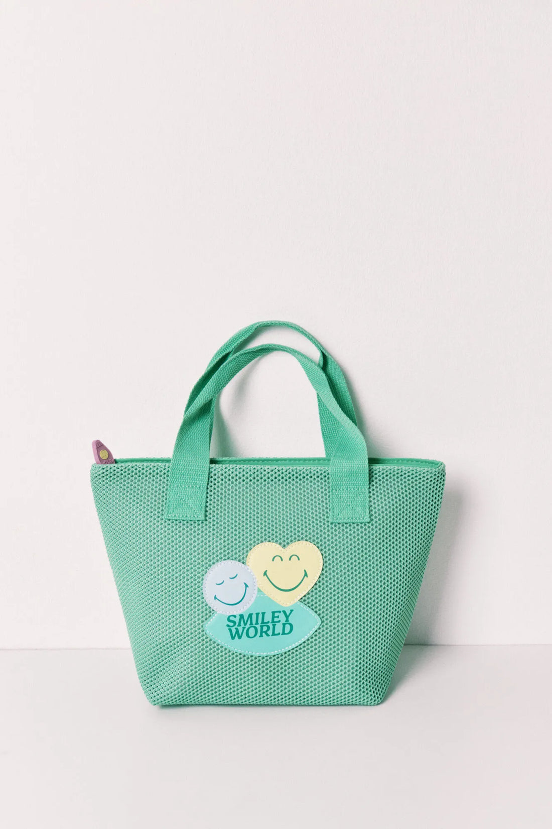 Women Secret Green Women Smileyworld¨ Thermal Lunch Bag SKU: 4843096_21 Image 01