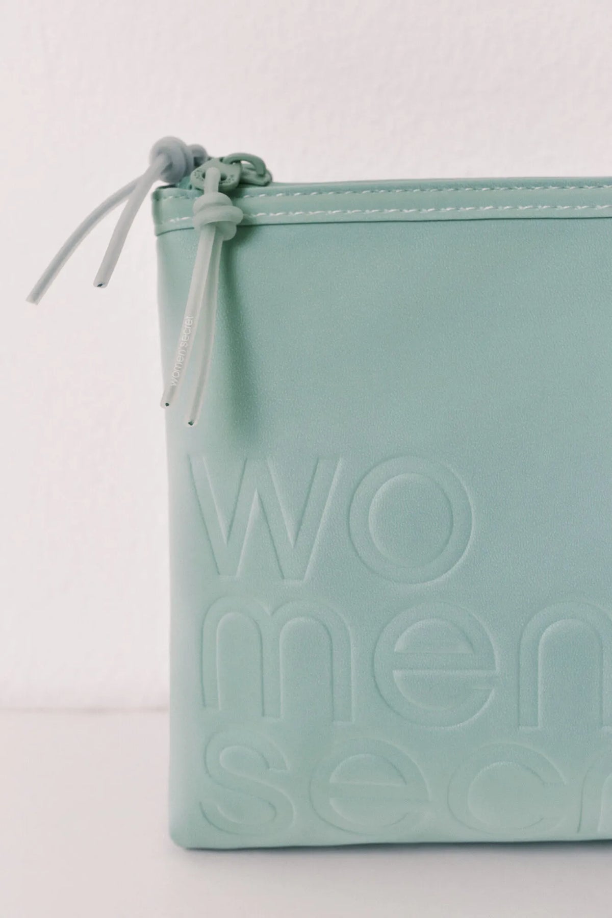 Women Secret Green Women Green Medium Wallet Vanity Case SKU: 4844707_23 Image 04