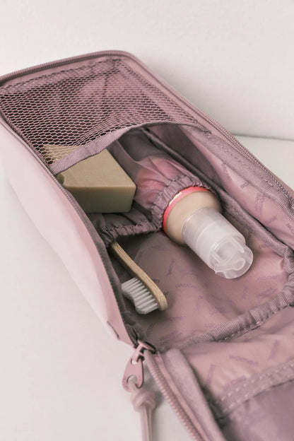 Women Secret Pink Women Pink Medium Zip Handle Vanity Case SKU: 4844708_72 Image 02