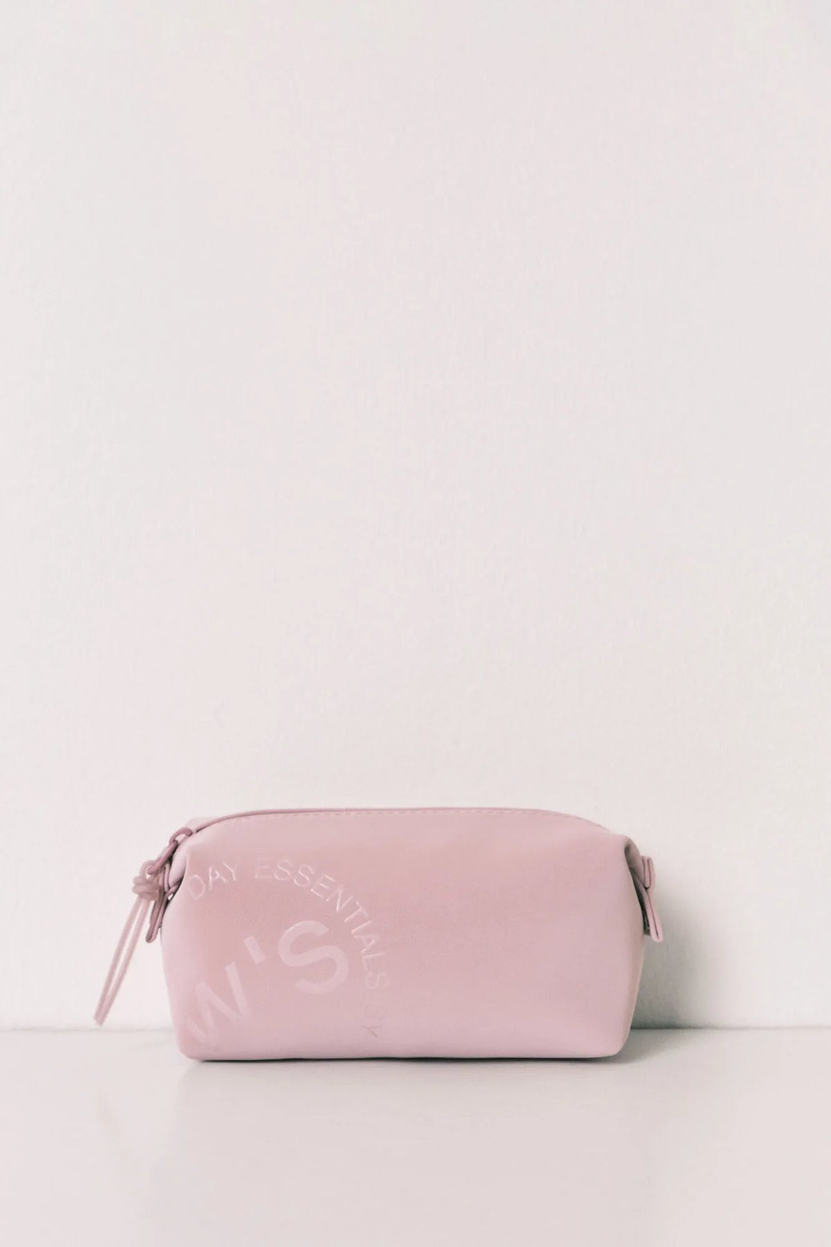 Women Secret Pink Women Pink Zip Vanity Case SKU: 4844710_72 Image 01