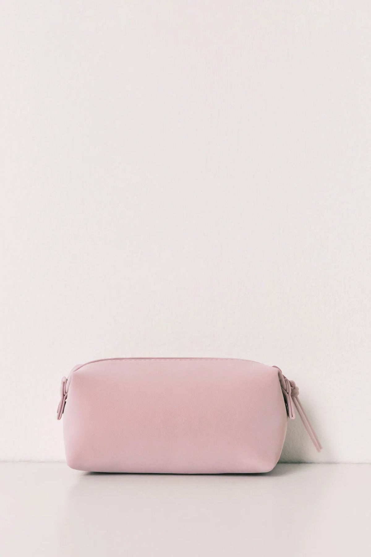 Women Secret Pink Women Pink Zip Vanity Case SKU: 4844710_72 Image 04