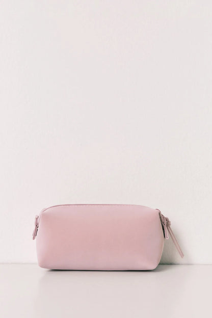 Women Secret Pink Women Pink Zip Vanity Case SKU: 4844710_72 Image 04