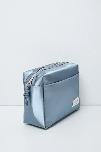 Women Secret Light Blue Women Metallic Blue Puffer Medium Vanity Case SKU: 4844715_16 Image 02