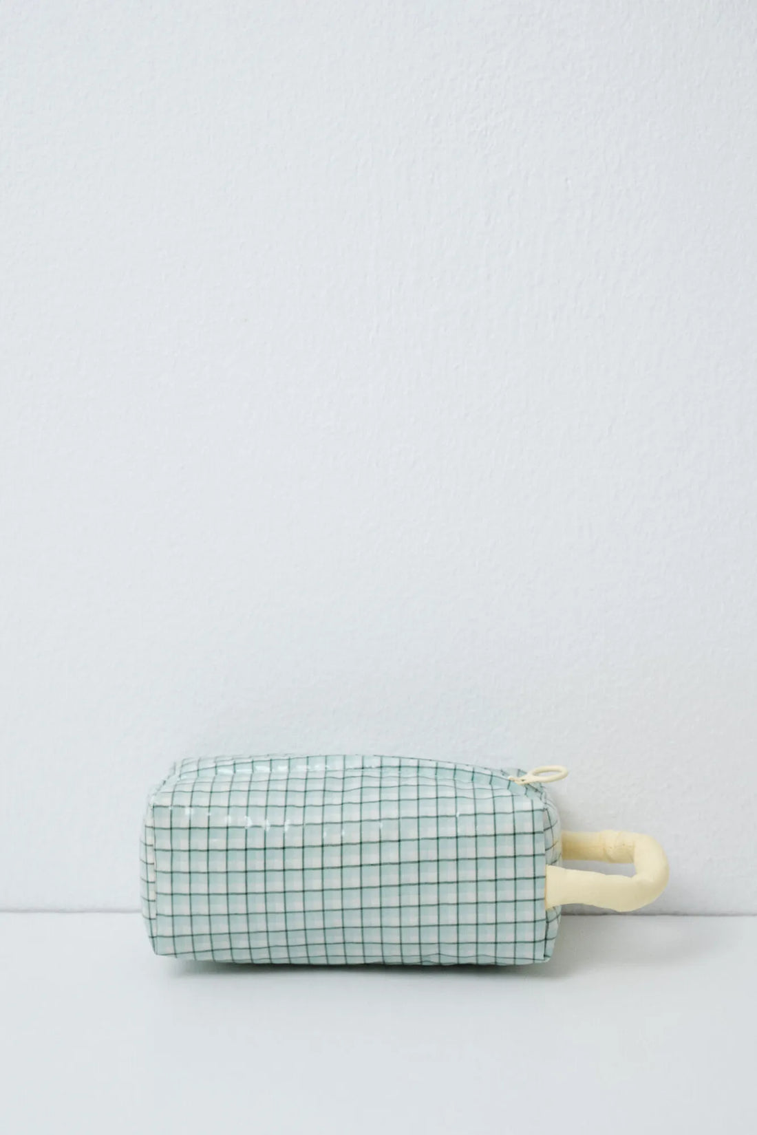 Women Secret Multicoloured Women Plaid Small Vanity Case with Handle SKU: 4844724_98 Image 02