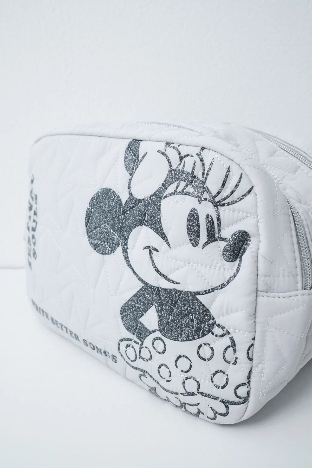 Women Secret Light Grey Women Minnie Mouse Large Puffer Vanity Case SKU: 4844730_47 Image 04