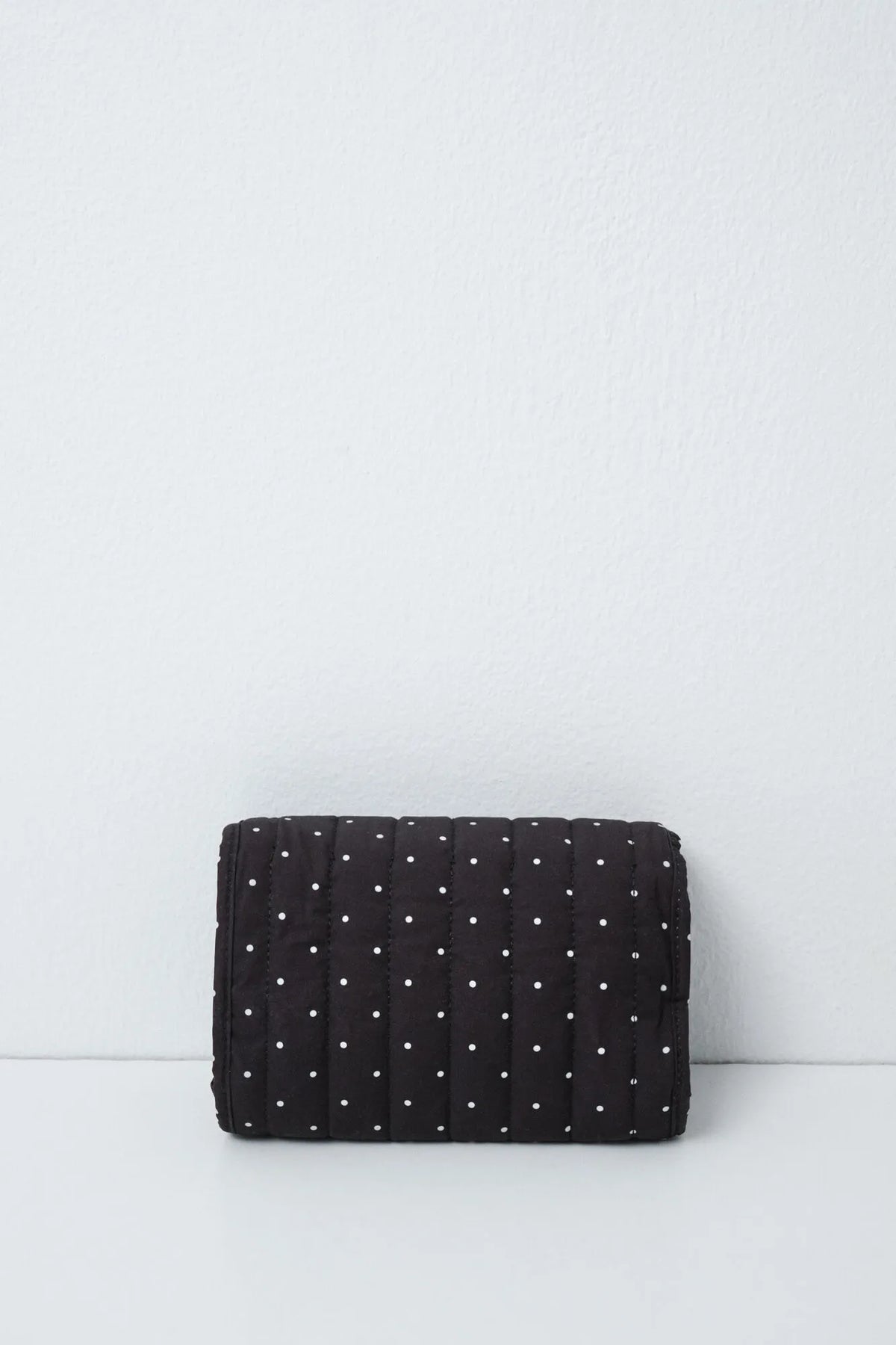 Women Secret Black Women Black Polka-Dots Vanity Case Wallet Pack SKU: 4844750_01 Image 03