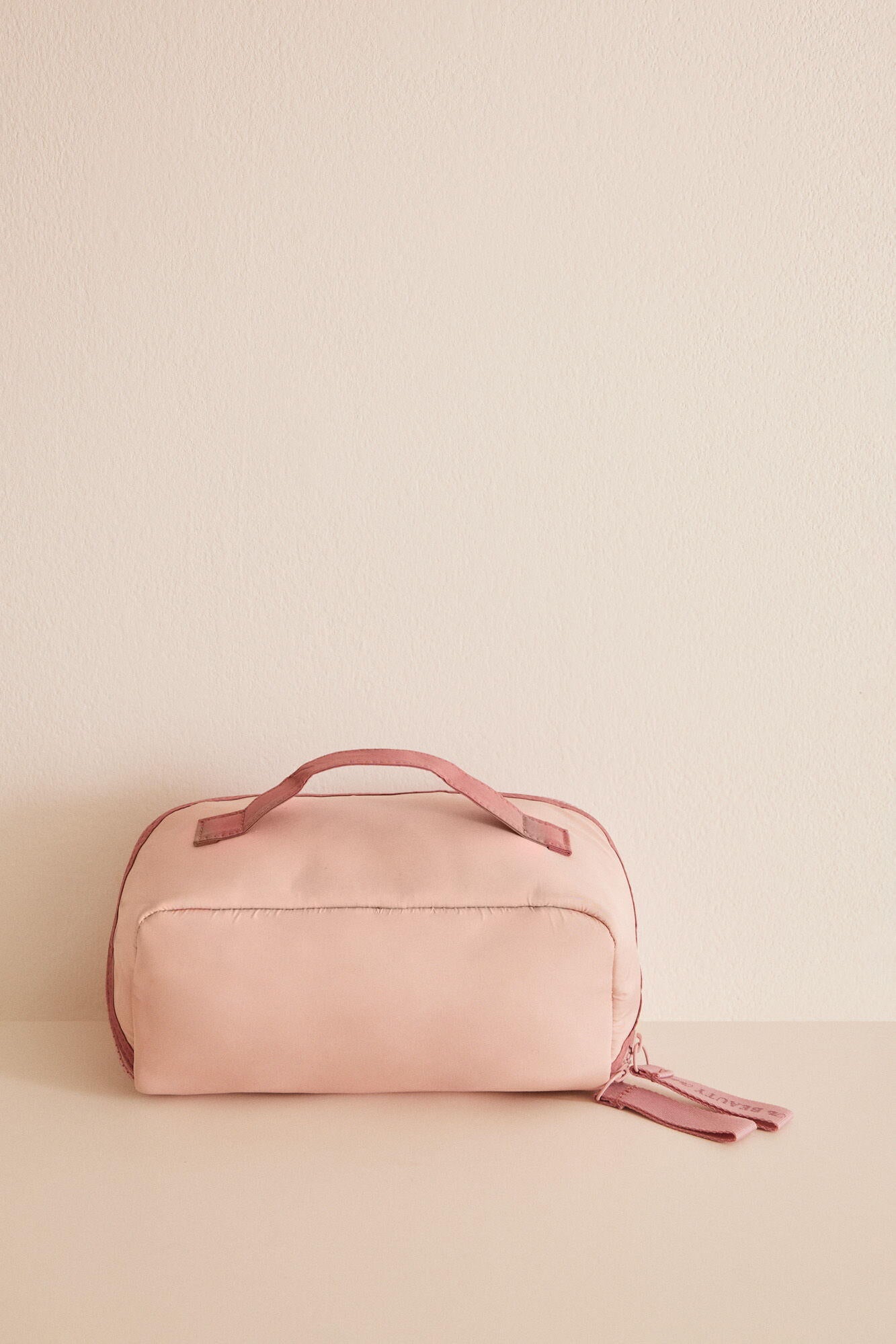 Medium Vanity Case_4847848_72_03