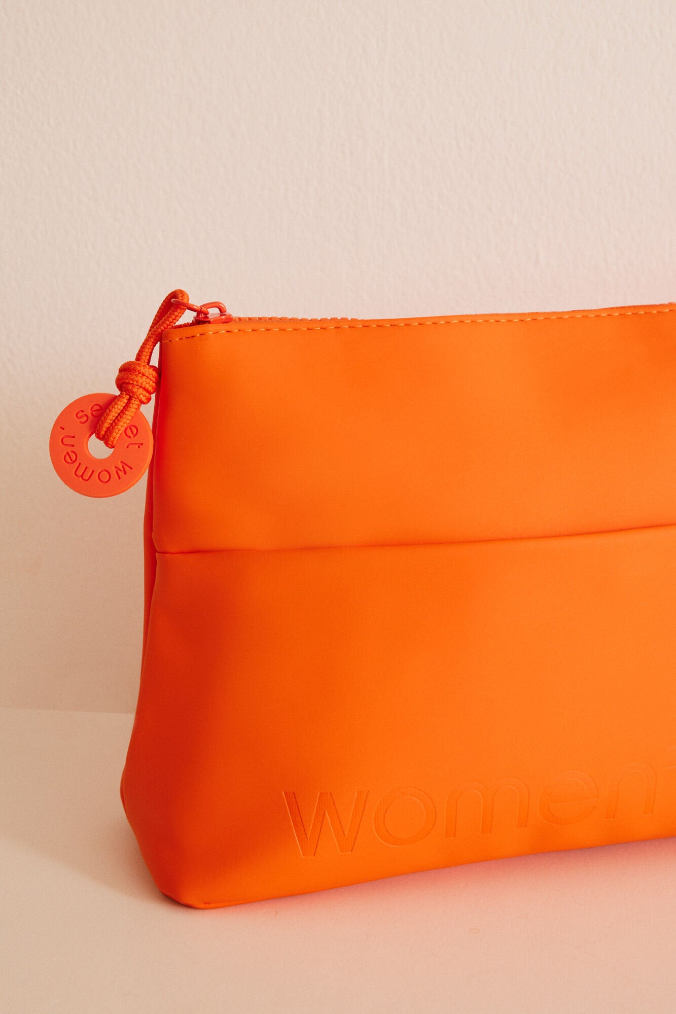 Orange Rubber Rectangular Toiletry Bag_4847902_66_03