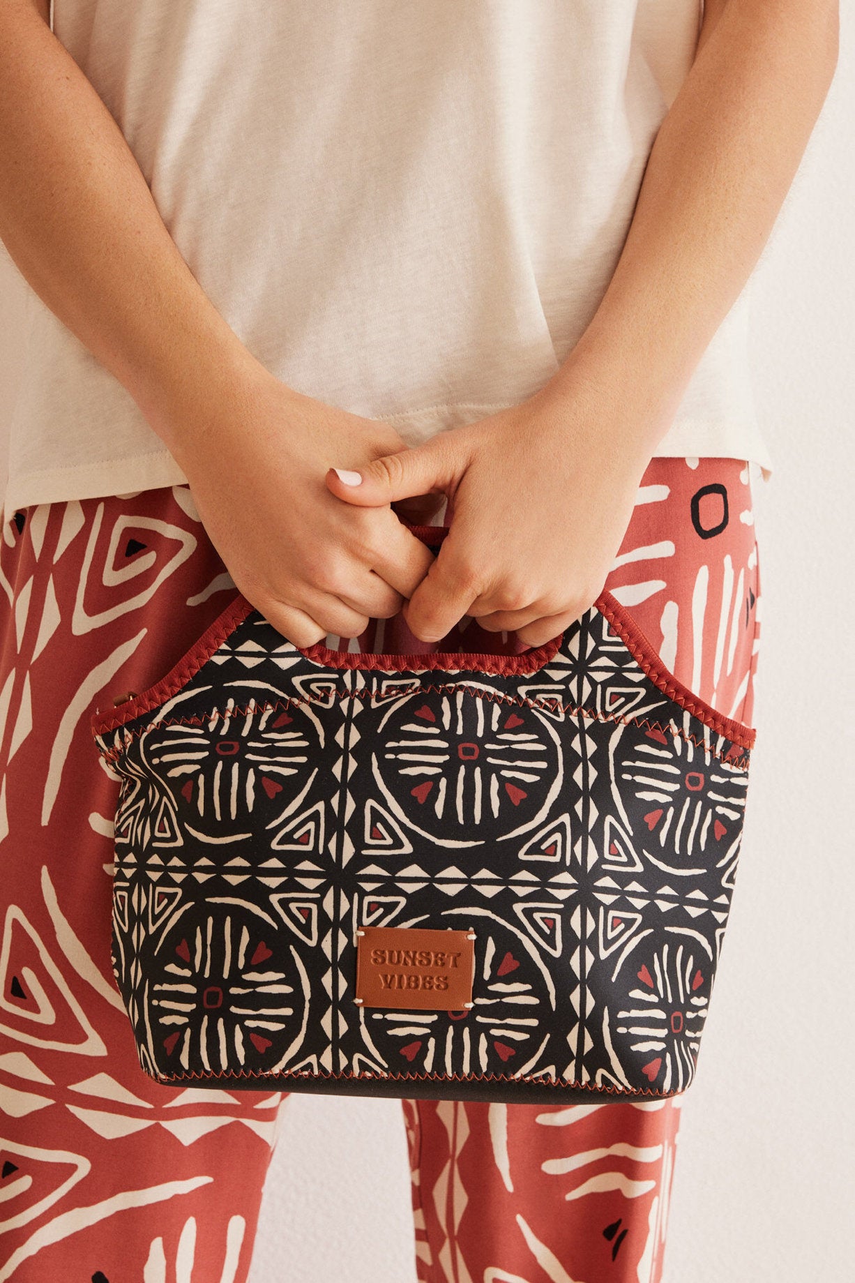 Black Lunch Bag_4847904_01_01