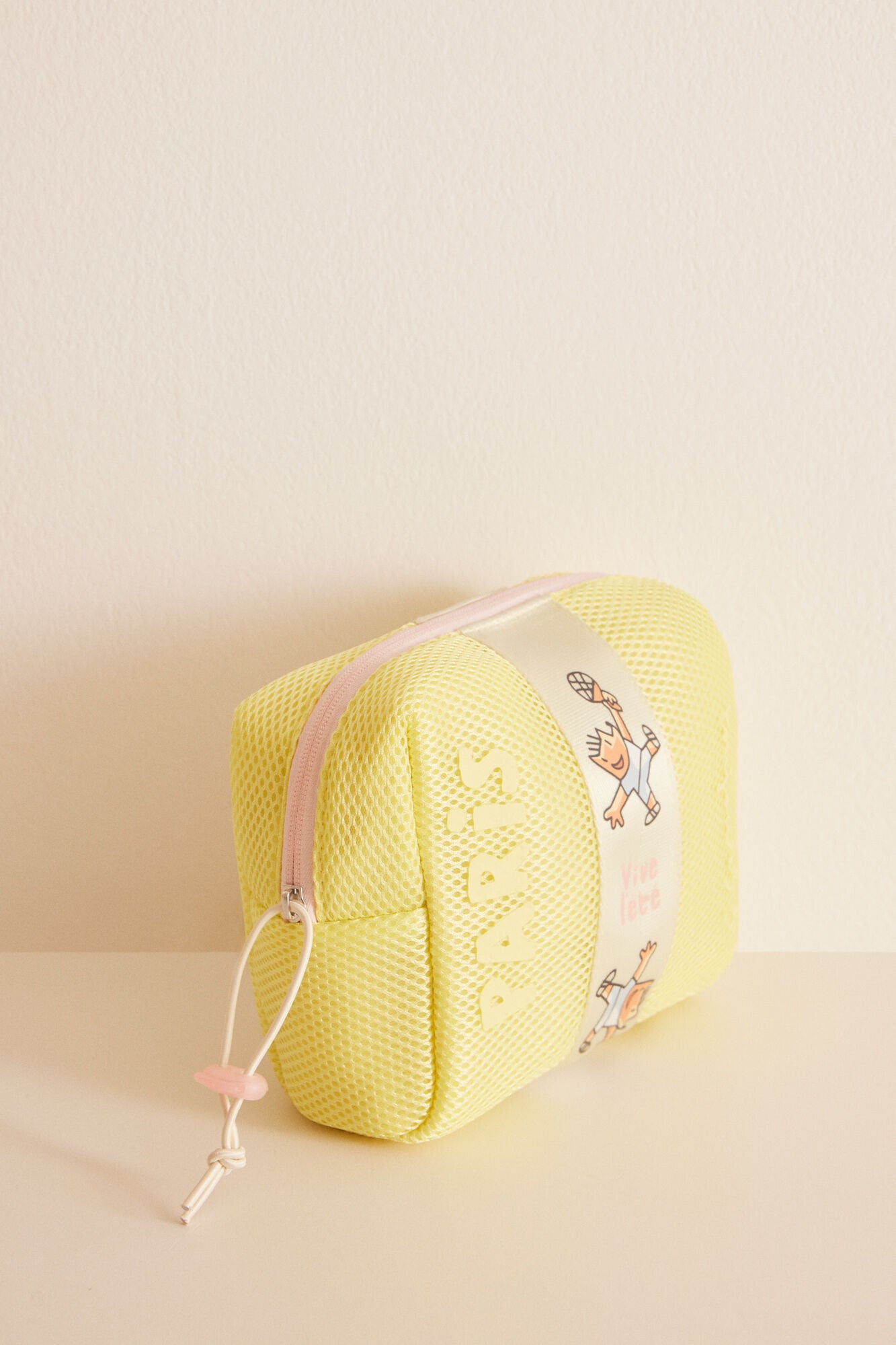 Small Yellow Beauty Case Cobi_06