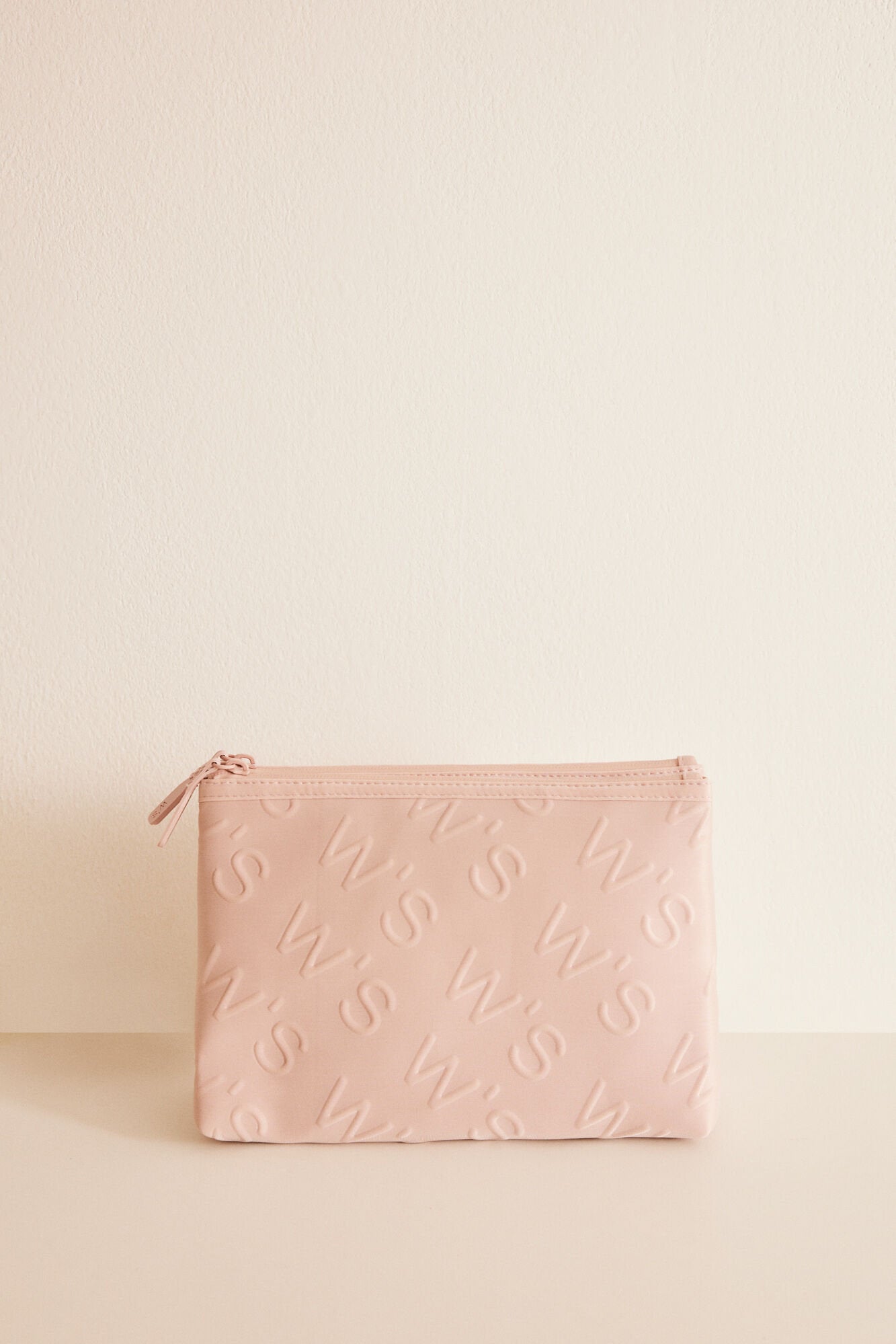 Medium Double Pink Logo Beauty Case_02