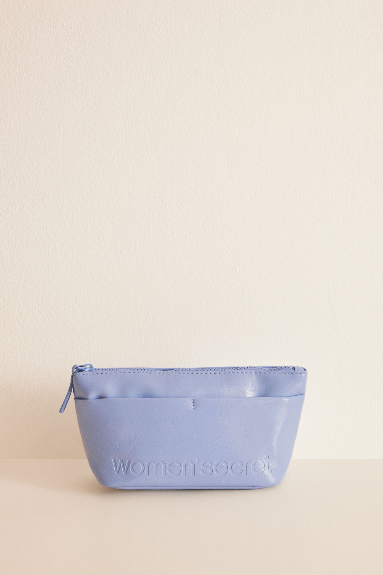 Little Blue Patent Leather Beauty Case_02