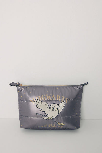 Medium Padded Hogwarts Case_05