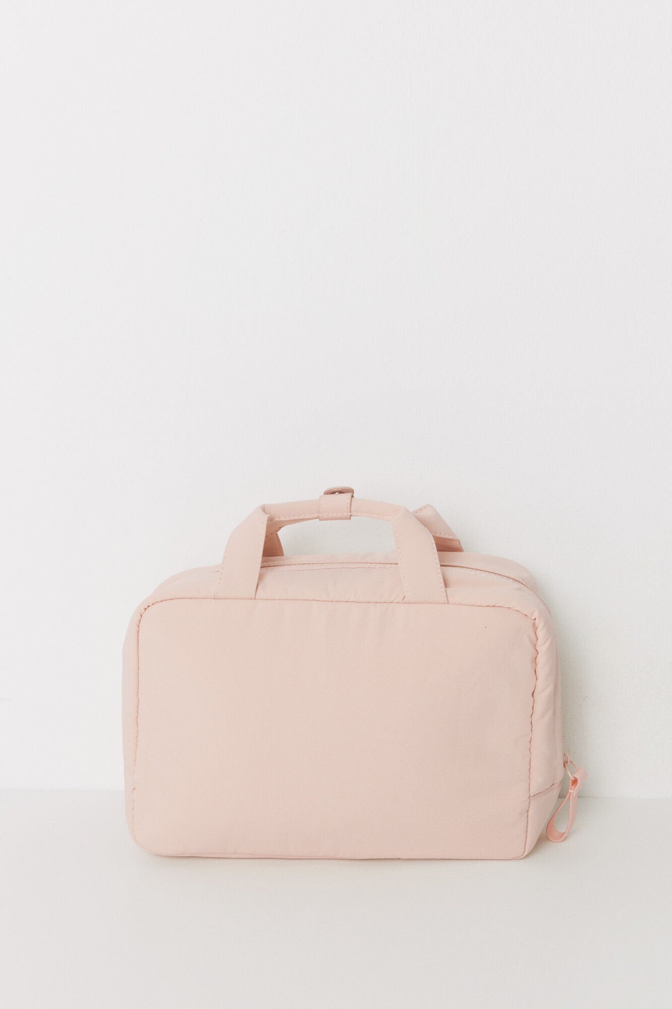 Women Secret_Large Pink Quilted Toiletry Bag_4849229_71_04