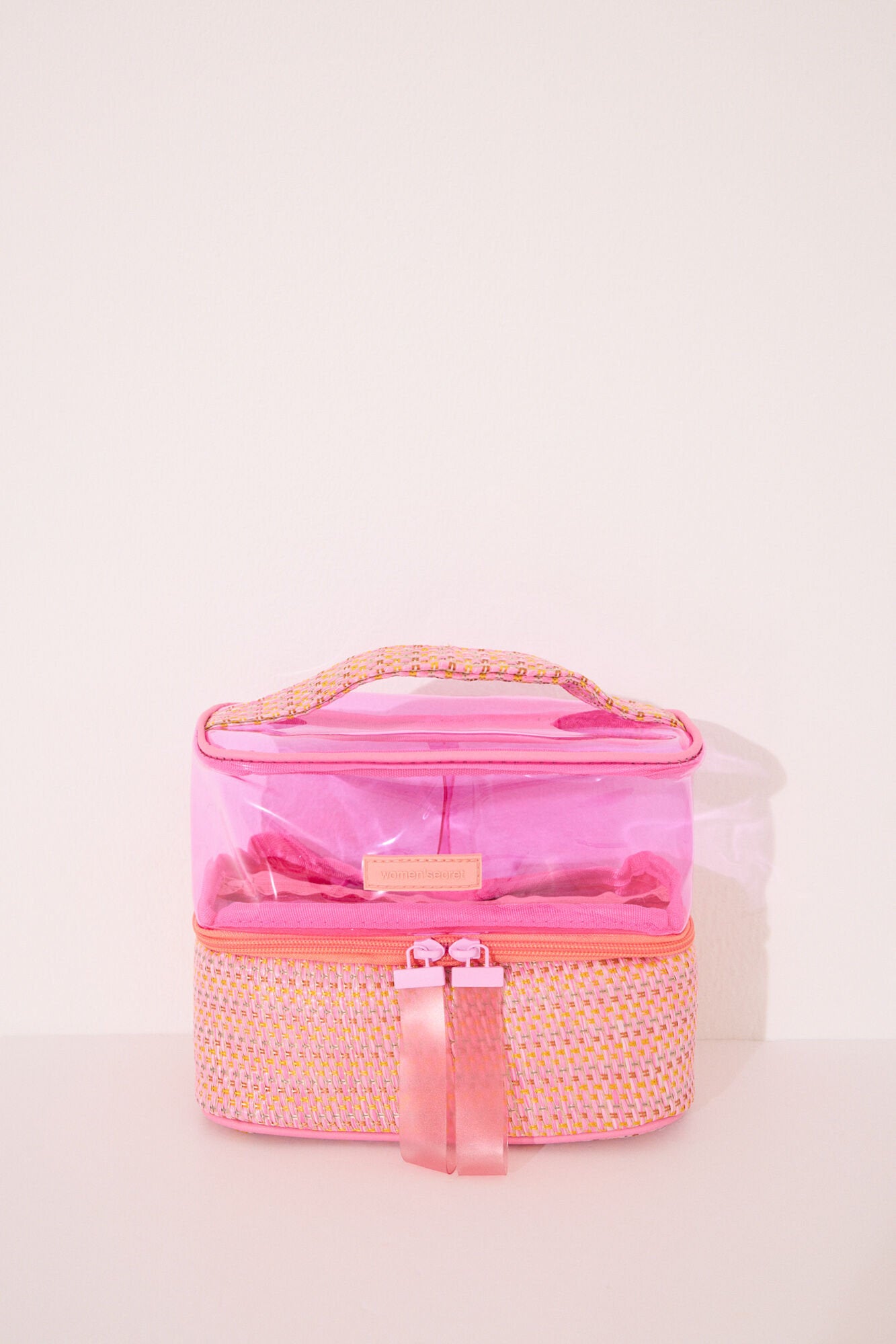 Women Secret_Medium Pink Double Raffia Vanity Case_4849242_79_02