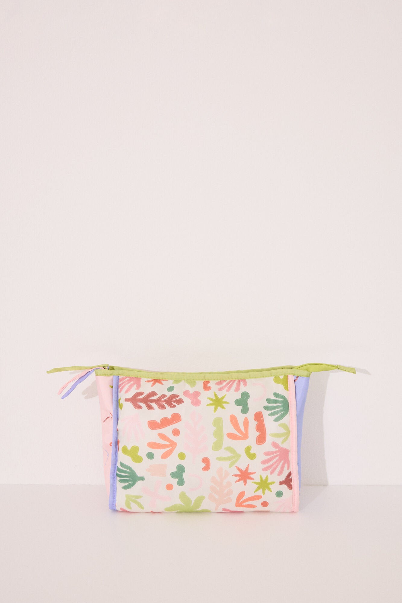 Women Secret_Medium Multicoloured Leaves Vanity Case_4849249_98_02