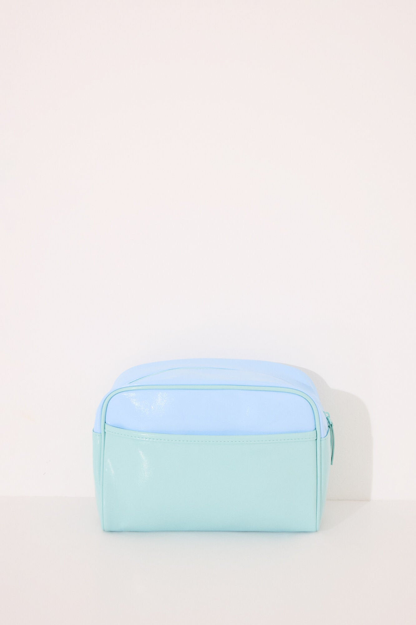 Women Secret_Large Blue and Green Vanity Case Leather Toiletry Bag_4849255_98_04