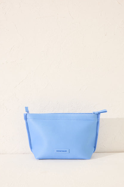 Women Secret_Mafalda Small Blue Toiletry Vanity Case_4849259_14_05