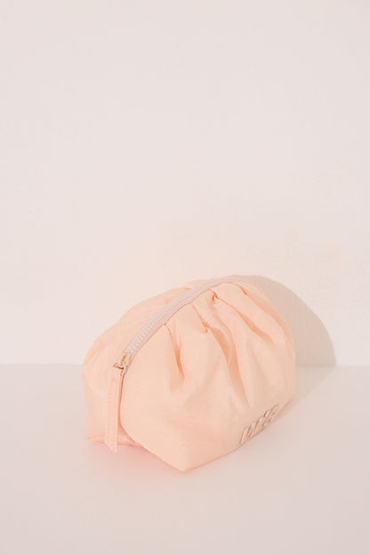 Women Secret_Medium Orange Nylon Cloud Vanity Case_4849261_67_02